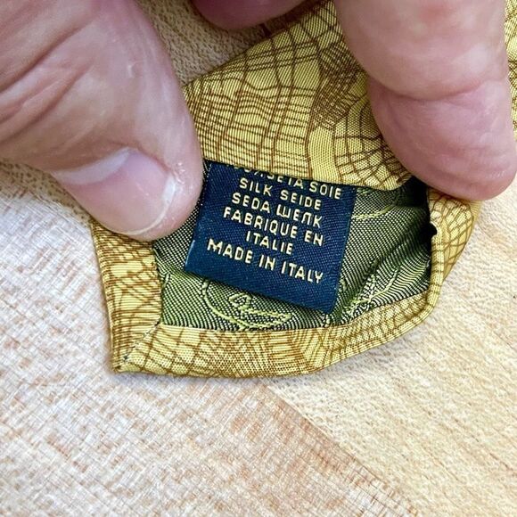 Christian Lacroix Paris Abstract Gold/Brown Silk Tie. - Picture 6 of 7